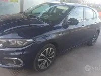 Usata Fiat Tipo Lounge 95 CV (69 kW) 2019 Bluazzurro Berlina
