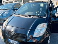 Usata Toyota Yaris 2006 Nero Utilitaria