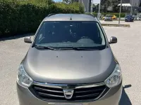 Usata Dacia Lodgy Lauréate 107 CV (78 kW) 2012 Arancione Monovolume
