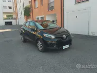 Usata Renault Captur 90 CV (66 kW) 2015 Nero SUV