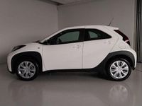 Nuova Toyota Aygo X Active 72 CV (52 kW) 2025 Bianco SUV