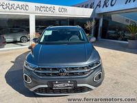 Nuova VW T-Roc R-line 116 CV (85 kW) 2025 Grigio SUV