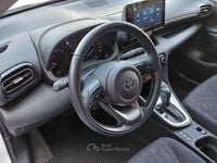 Usata Toyota Yaris Hybrid Active 116 CV (85 kW) 2025 Bianco Berlina