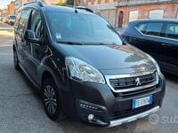 Usata Peugeot Partner Tepee Outdoor 120 CV (88 kW) 2016 Grigio Monovolume