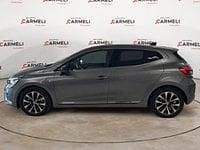 Usata Renault Clio V Techno 145 CV (106 kW) 2023 Grigio Utilitaria