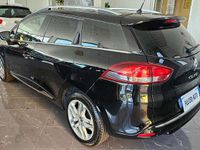 Usata Renault Clio GrandTour Intens 90 CV (66 kW) 2017 Nero Station wagon