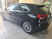 Usata Mercedes A180 116 CV (85 kW) 2020 Nero Berlina
