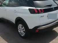 Usata Peugeot 3008 131 CV (96 kW) 2019 Bianco SUV
