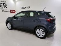 Usata Renault Captur Zen 145 CV (106 kW) 2022 Verde SUV