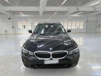 Usata BMW 320e Advantage 190 CV (139 kW) 2021 Nero Station wagon