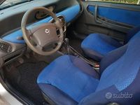 Usata Lancia Ypsilon 60 CV (44 kW) 2001 Grigio Utilitaria