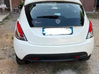 Usata Lancia Ypsilon 80 CV (58 kW) 2014 Utilitaria