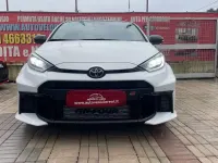 Usado Toyota Yaris 280 CV (205 kW) 2024 Blanco Utilitario