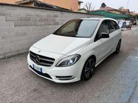 Usata Mercedes B200 Premium 136 CV (100 kW) 2013 Bianco Monovolume