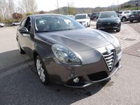 Usata Alfa Romeo Giulietta Distinctive 120 CV (88 kW) 2015 Grigio Utilitaria