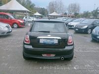Usata Mini Cooper 98 CV (72 kW) 2014 Nero Utilitaria
