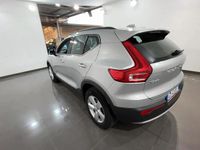 Usata Volvo XC40 129 CV (94 kW) 2023 Argento SUV