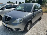 Usata Lancia Ypsilon 60 CV (44 kW) 2008 Grigio Utilitaria
