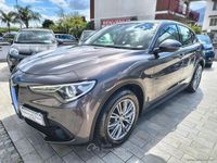 Usata Alfa Romeo Stelvio 160 CV (117 kW) 2021 Grigio SUV