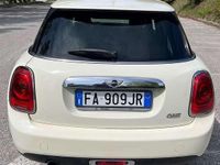 Usata Mini ONE 102 CV (75 kW) 2015 Bianco Utilitaria