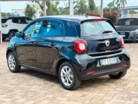 Usata Smart ForFour 71 CV (52 kW) 2019 Nero Utilitaria