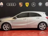Usata Mercedes A160 Premium 90 CV (66 kW) 2016 Grigio Utilitaria