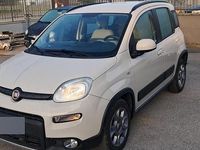 Begagnad Fiat Panda Trekking 85 HK (62 kW) 2015 Halvkombi