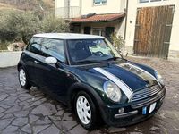 Usata Mini Cooper 116 CV (85 kW) 2004 Verde Utilitaria