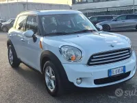 Usata Mini Cooper D Countryman 111 CV (81 kW) 2012 Bianco SUV