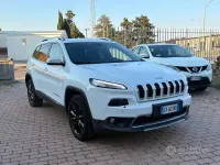 Usata Jeep Cherokee 170 CV (125 kW) 2014 Bianco SUV