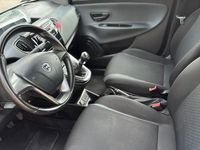 Usata Lancia Ypsilon 69 CV (50 kW) 2016 Utilitaria