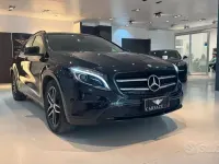 Usata Mercedes GLA200 156 CV (114 kW) 2015 Nero SUV