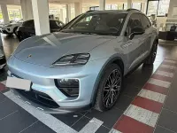 Usata Porsche Macan 300 kW (408 CV) 2024 Grigio SUV