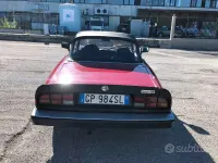 Usata Alfa Romeo Spider 128 CV (94 kW) 1988 Rosso Cabrio