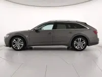 Usata Audi A6 Allroad Comfort 204 CV (150 kW) 2024 Grigio chronos metallizzato Station wagon