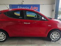 Usata Lancia Ypsilon Gold 69 CV (50 kW) 2012 Rosso Utilitaria
