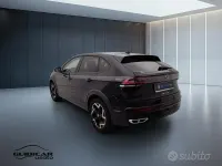 Usata VW Taigo R-line 116 CV (85 kW) 2025 Nero SUV