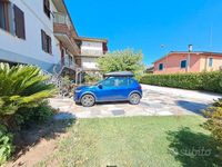 Usata Dacia Sandero Stepway 91 CV (66 kW) 2022 Blu Berlina