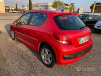 Usata Peugeot 207 70 CV (51 kW) 2011 Rosso Berlina