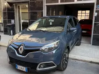 Usata Renault Captur 90 CV (66 kW) 2014 Grigio SUV