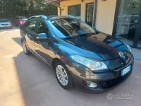 Usata Renault Mégane GrandTour 110 CV (80 kW) 2012 Grigio Station wagon