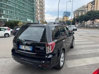 Usata Subaru Forester 147 CV (108 kW) 2011 Nero SUV