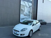 Usata Fiat Bravo Dynamic 120 CV (88 kW) 2011 Bianco Utilitaria