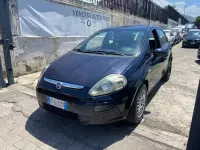 Usata Fiat Punto Active 69 CV (50 kW) 2011 Nero Utilitaria