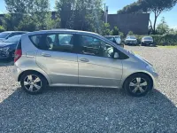 Usata Mercedes A180 Executive 108 CV (79 kW) 2012 Argento Utilitaria