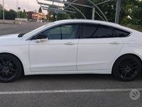 Usata Ford Mondeo Titanium 150 CV (110 kW) 2016 Bianco Berlina