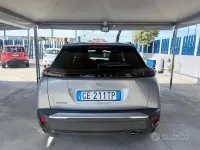 Usata Peugeot 2008 GT 110 CV (80 kW) 2021 Grigio SUV