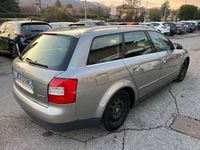 Usata Audi A4 131 CV (96 kW) 2003 Grigio Station wagon