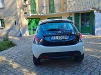 Usata Lancia Ypsilon 60 CV (44 kW) 2013 Utilitaria