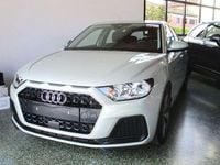 Usata Audi A1 Admired 95 CV (69 kW) 2023 Argento SUV